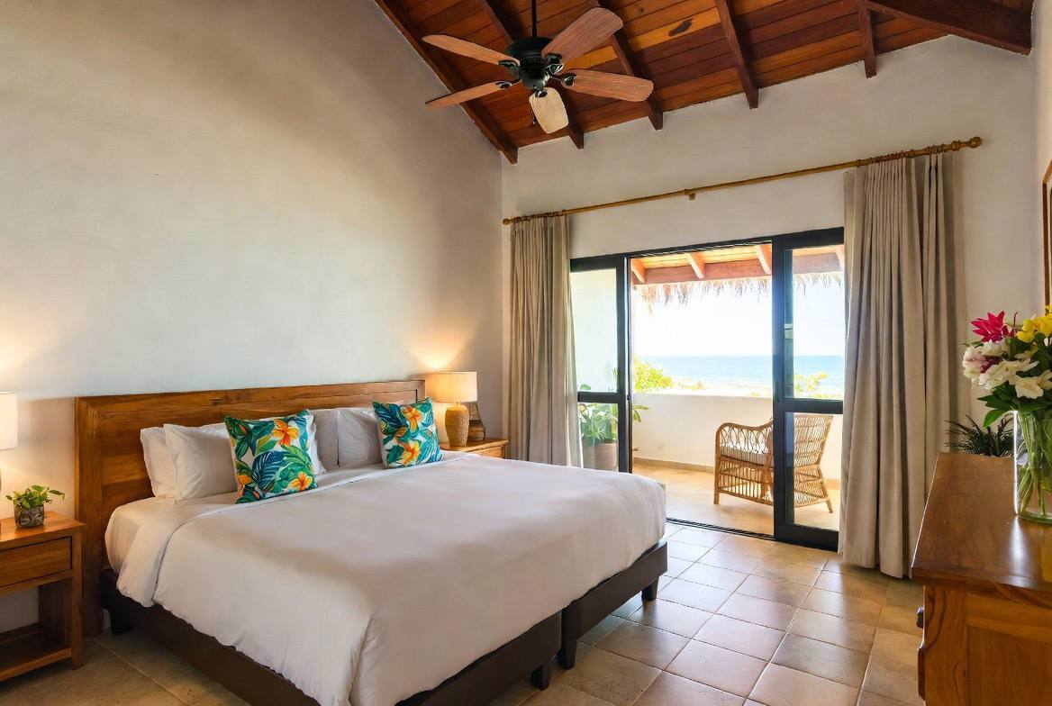 Deluxe Ocean View Room